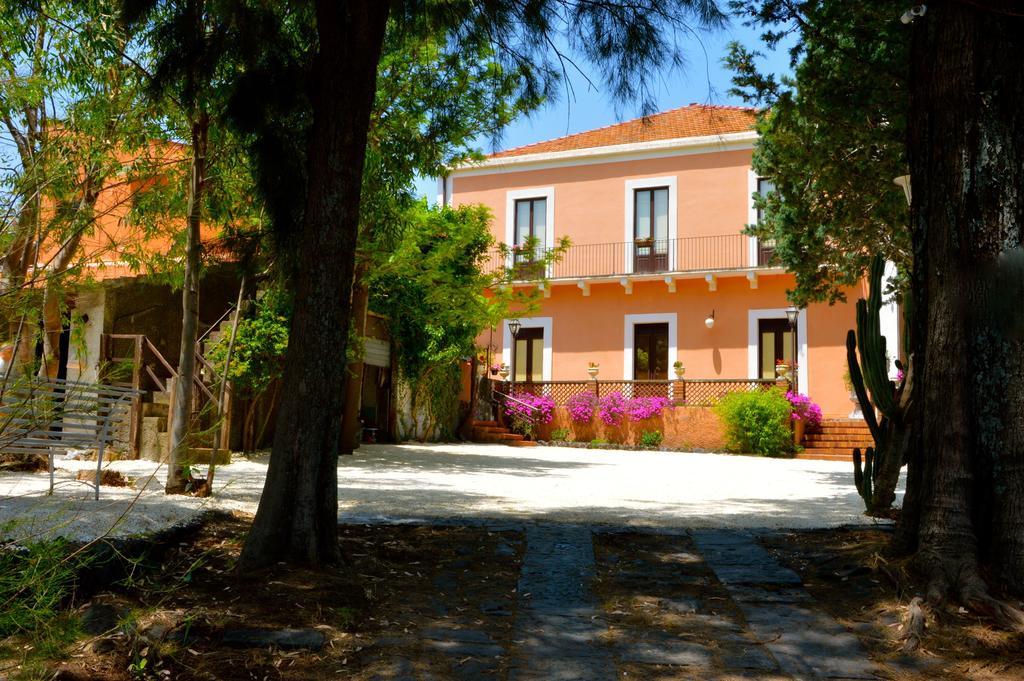Villa Bonaccorso - Antica E Maestosa Villa Con Piscina Ai Piedi Dell'Etna Viagrande Exterior photo